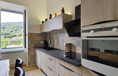 Sartene Apartamento | Beautiful & old renovated T3 apartment in Sartène