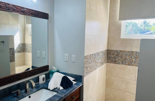Placentia Complejo | Beautiful One Bedroom, Full Kitchen in Placencia village
