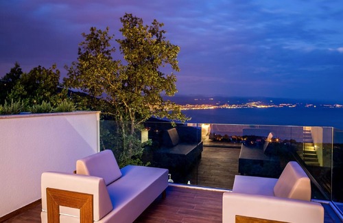 Opatija Villa | Beautiful Opatija Villa | Villa Mare | 4 Bedrooms | Spectacular Sea Views & Private Pool & Mini Golf Course