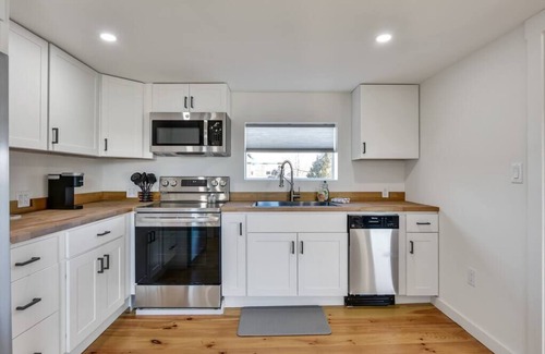 Augusta Apartamento | Beautiful Open Concept 1 bedroom