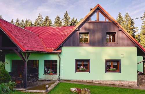 Smrzovka Casa | Maravillosa casa de vacaciones privada con piscina privada, WIFI, TV, terraza y vista panorámica