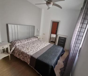 Fuengirola Apartamento | BEAUTIFUL PENTHOUSE SOLARIUM IN BOLICHES BEACH