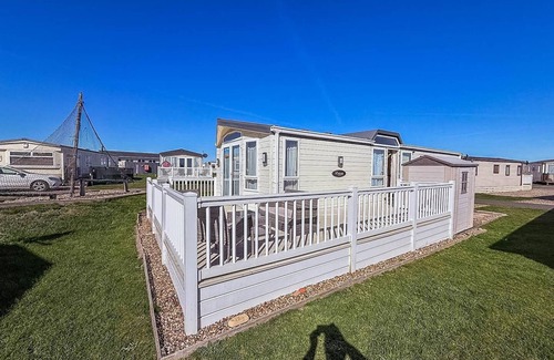 Lowestoft Casa | Casa de campo con capacidad para 6 camas para perros en Suffolk con grandes terrazas ref 40126