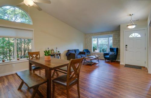 Washougal Casa | Beautiful Pet-Friendly Washougal Home with Fire Pit!