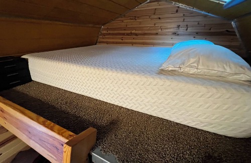 Springfield Cabina | Beautiful place, quiet, private place, overlooking the forest, all services