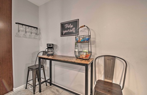 Pocono Lake Cabaña | Beautiful Pocono Lake Cottage w/ Game Room!