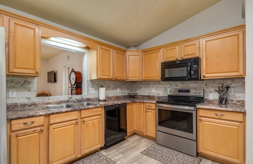 Ocala Casa | Beautiful Pool Home Near WEC (Horse Country) & Springs