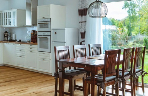 Hessenburg Casa | Maravillosa casa de vacaciones privada para 6 personas con WIFI, TV y terraza