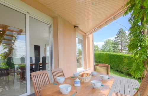 Benerville-sur-Mer Casa | Beautiful private villa with WIFI, TV, terrace, pets allowed, panoramic view and parking