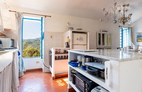 Diano San Pietro Casa | Estupenda casa de vacaciones privada con WIFI, terraza, mascotas permitida y aparcamiento