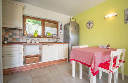 Mrkopalj Casa | Preciosa casa de vacaciones privada con WIFI, TV, balcón, vista panorámica, aparcamiento