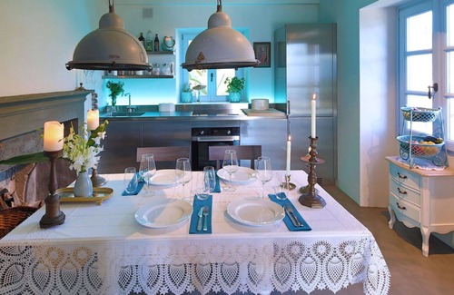 Donego Villa | Maravillosa casa de vacaciones privada para 4 personas con WIFI, TV y patio
