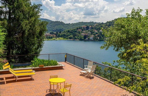 Laveno Villa | Maravillosa casa de vacaciones privada para 9 personas con WIFI, TV y terraza