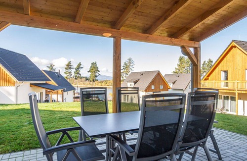 Lojzova Paseka Casa | Preciosa casa de vacaciones privada para 4 personas con TV, terraza y mascotas permitida