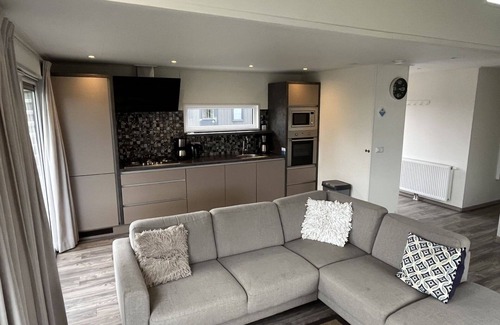 Municipality of Hellevoetsluis Casa | Maravillosa casa de vacaciones privada para 6 personas con WIFI, TV y terraza