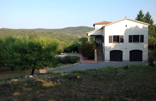 Lagorce Casa | Hermosa propiedad privada y tranquila, 2 apartamentos, piscina grande