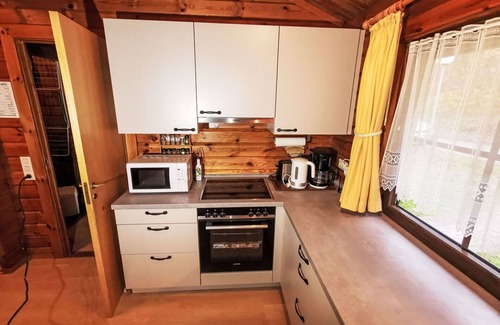 Bad Arolsen Casa | Estupenda casa de vacaciones privada para 4 personas con WIFI, TV, terraza y mascotas permitida