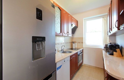 Balatonszemes Casa | Estupenda casa de vacaciones privada para 6 personas con WIFI, piscina privada, TV y terraza