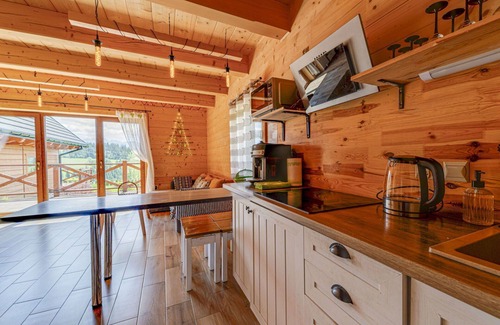 Czarny Dunajec Casa | Estupenda casa de vacaciones privada para 7 personas con WIFI, TV, patio y mascotas permitida