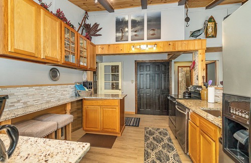 Carroll Valley Casa | Hermosa propiedad con vista al lago, campo de golf y estación de esquí