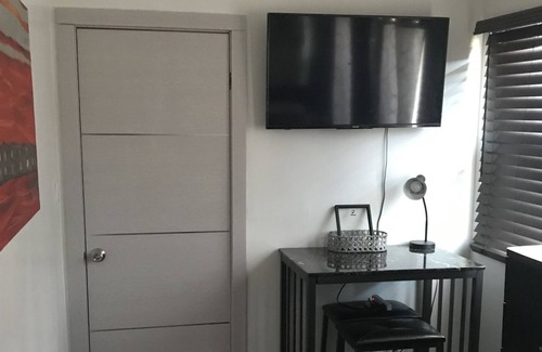 Hicksville Casa | Hermosa habitación privada en Hicksville cerca de LIRR