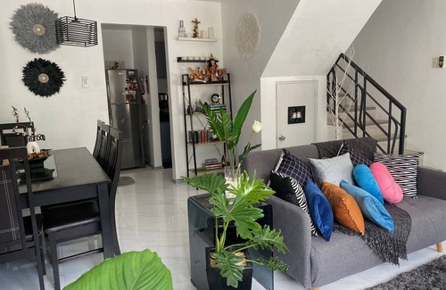 Imus Casa | Casa amueblada cerca del Paseo de Bacoor con Wifi y Netflix ☺️
