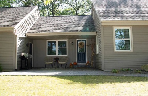 Bristol Casa | Beautiful Private Setting !!!
