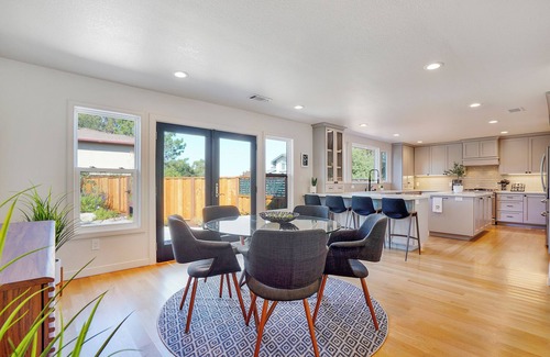 Castro Valley Casa | Beautiful private home w/ large backyard in quiet neighborhood in Castro Valley