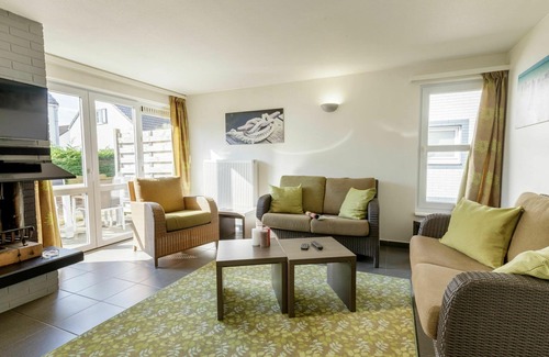 Koksijde Casa | Estupenda casa de vacaciones privada para 4 personas con piscina, WIFI, TV, terraza y aparcamiento