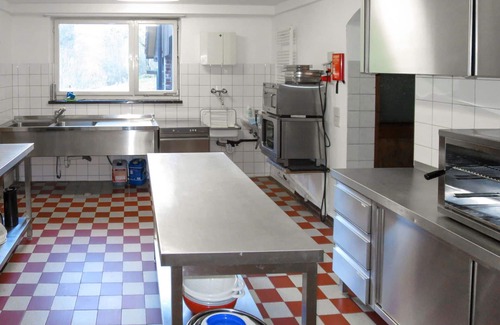Obersimonswald Casa | Preciosa casa de vacaciones privada con WIFI, TV, terraza, mascotas permitida y aparcamiento