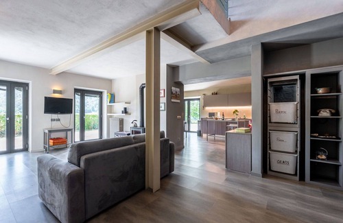 Bossolasco Casa | Maravillosa casa de vacaciones privada con WIFI, piscina privada, TV, patio y mascotas permitida