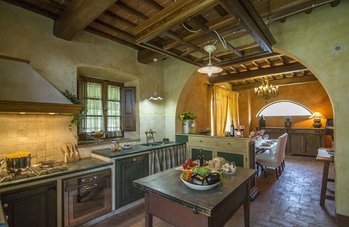 Terranuova Bracciolini Villa | Preciosa casa de vacaciones privada con WIFI, piscina privada, A/C, bañera de hidromasaje, TV