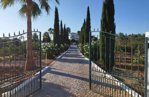 Albufeira Villa | Casa de vacaciones privada con piscina privada, WIFI, A/C, TV, patio, vista panorámica