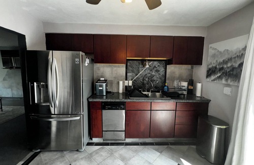 West Allis Casa | Beautiful private vacation home close to State Fair Park. Outdoor pool, sleeps 6