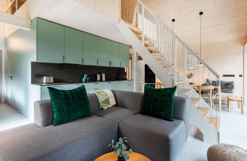 Bily Potok Villa | Maravillosa casa de vacaciones privada para 10 personas con WIFI, TV, terraza y mascotas permitida