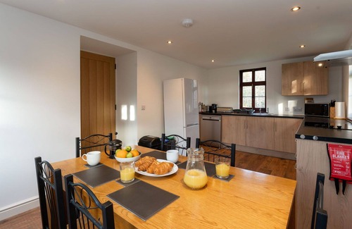 Inverarnie Casa | Preciosa casa de vacaciones privada para 6 personas con WIFI, TV y vista panorámica