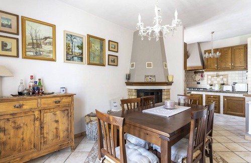 Ville San Sebastiano Villa | Casa de vacaciones privada con WIFI, patio, mascotas permitida, vista panorámica, aparcamiento