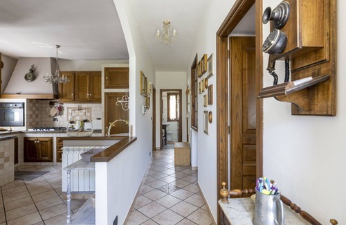 Ville San Sebastiano Villa | Casa de vacaciones privada con WIFI, patio, mascotas permitida, vista panorámica, aparcamiento