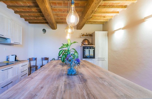 Roccastrada Casa | Preciosa casa de vacaciones privada con WIFI, A/C, terraza, vista panorámica y aparcamiento