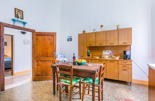 Sinalunga Villa | Preciosa casa de vacaciones privada con WIFI, TV, balcón, mascotas permitida y aparcamiento