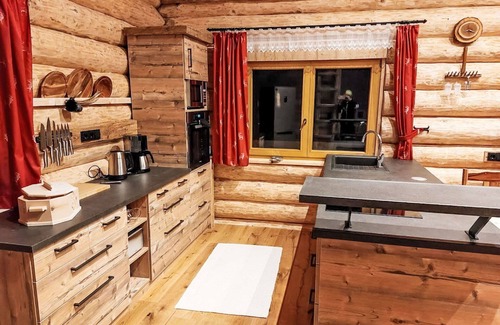 Weissenbach am Lech Casa | Maravillosa casa de vacaciones privada con WIFI, TV, terraza, mascotas permitida y vista panorámica