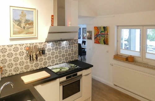 Bad Brambach Casa | Estupenda casa de vacaciones privada para 8 personas con WIFI, TV, terraza y mascotas permitida
