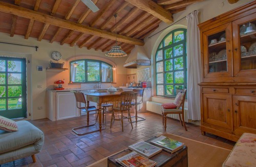 Scandicci Villa | Preciosa casa de vacaciones privada con A/C, WIFI, TV, vista panorámica y aparcamiento