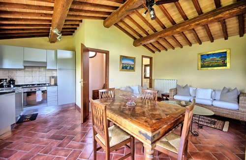 Lucignano Villa | Casa de vacaciones privada con piscina privada, A/C, WIFI, TV, patio, vista panorámica