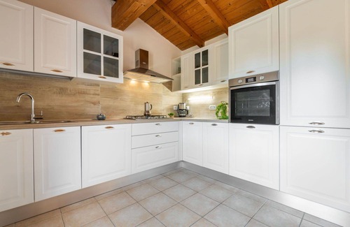 Muravera Casa | Casa de vacaciones privada con WIFI, A/C, TV, mascotas permitida, vista panorámica, aparcamiento
