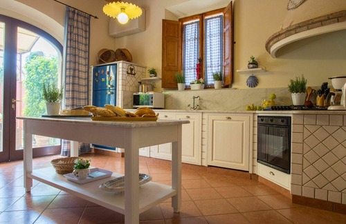 Fabbrica Villa | Casa de vacaciones privada con A/C, WIFI, piscina privada, TV, terraza, vista panorámica