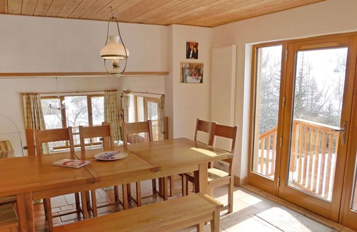 Blatten Casa | Maravillosa casa de vacaciones privada para 10 personas con WIFI, TV, patio y vista panorámica