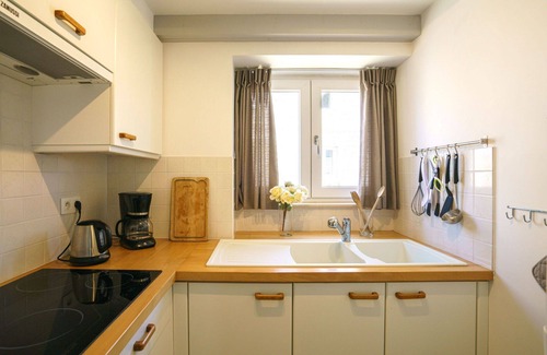 Plogoff Casa | Estupenda casa de vacaciones privada para 4 personas con TV, terraza y mascotas permitida