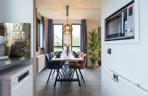 Ewijk Casa | Estupenda casa de vacaciones privada con piscina, jacuzzi, WIFI, TV y mascotas permitida