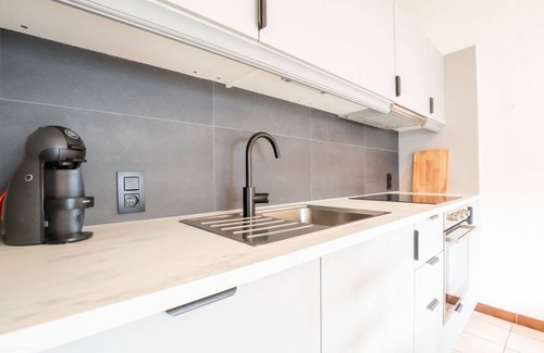 Bredene Casa | Maravillosa casa de vacaciones privada para 5 personas con WIFI, TV, terraza y mascotas permitida